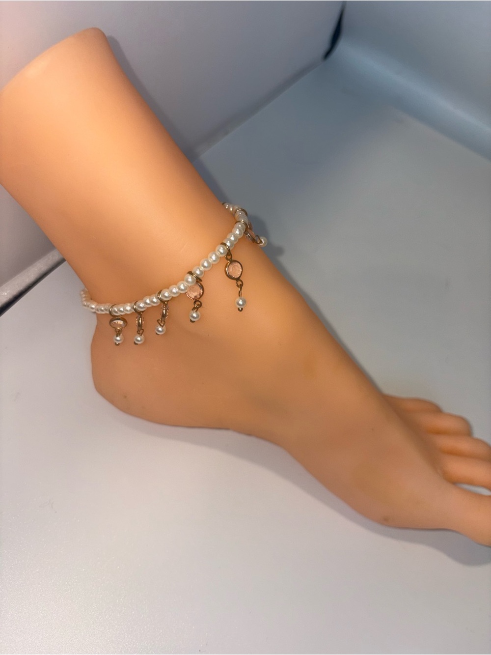 Pearl Charm Anklet - White Pearls with Gold Accents